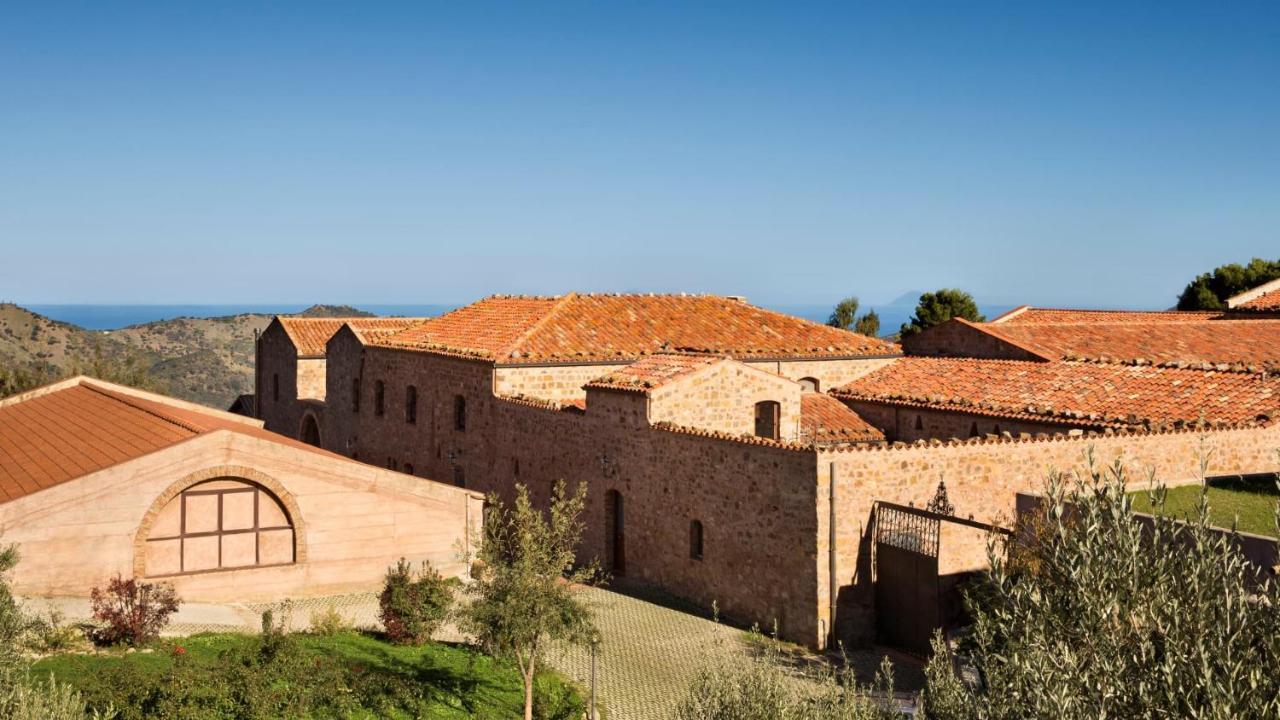 Relais Abbazia Santa Anastasia Resort & Winery Castelbuono (Sicily) Exterior foto