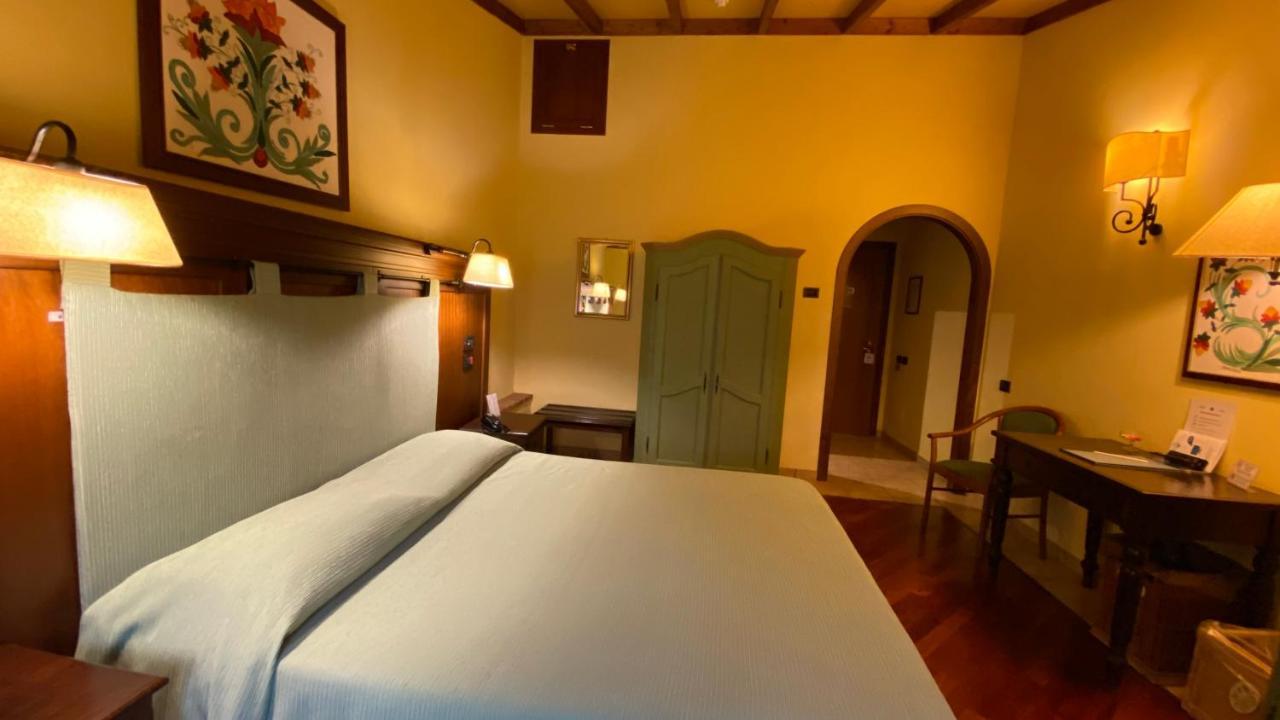 Relais Abbazia Santa Anastasia Resort & Winery Castelbuono (Sicily) Exterior foto