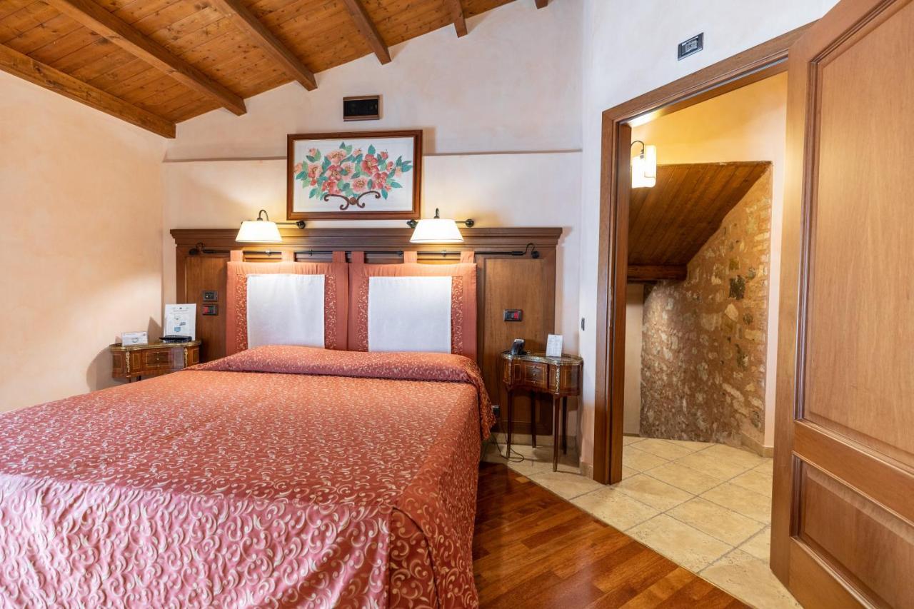 Relais Abbazia Santa Anastasia Resort & Winery Castelbuono (Sicily) Exterior foto