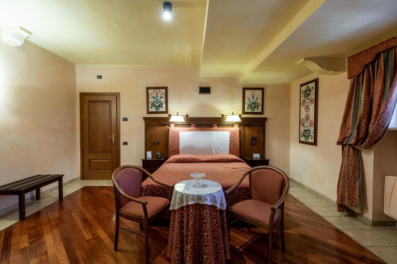 Relais Abbazia Santa Anastasia Resort & Winery Castelbuono (Sicily) Exterior foto