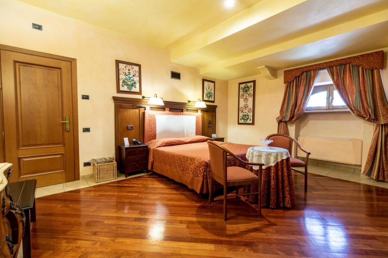 Relais Abbazia Santa Anastasia Resort & Winery Castelbuono (Sicily) Exterior foto