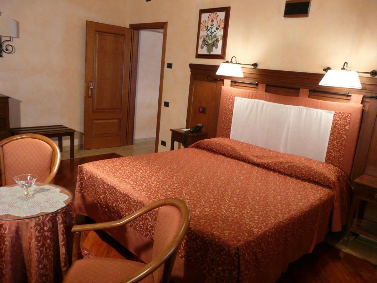 Relais Abbazia Santa Anastasia Resort & Winery Castelbuono (Sicily) Exterior foto