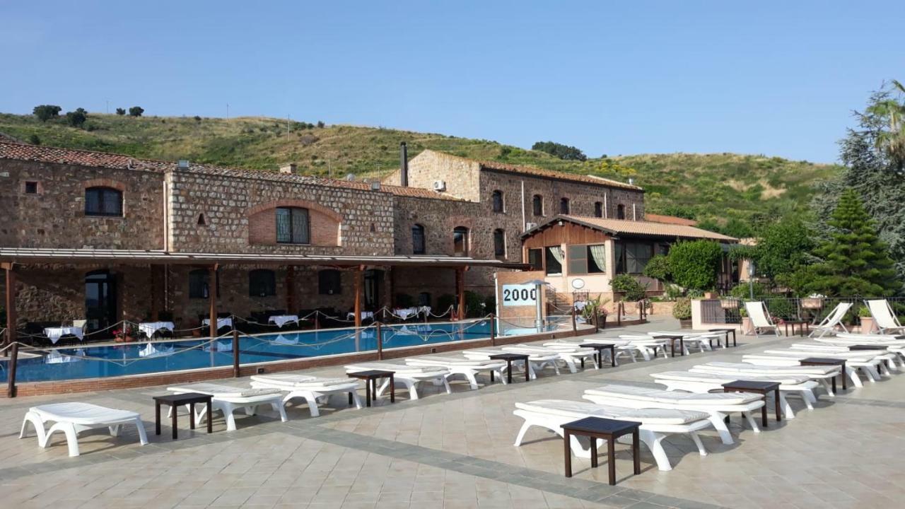 Relais Abbazia Santa Anastasia Resort & Winery Castelbuono (Sicily) Exterior foto